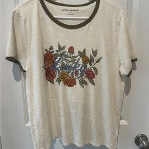 Lucky Brand Women's Floral Graphic Tee size large